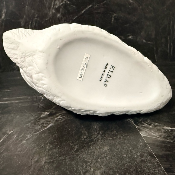 F.T.D.A. 1988 Swan Planter/Dish - Picture 9 of 15